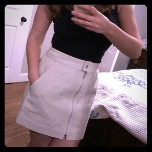 T Tahari Bitsy Zip-Front Utility Mini Skirt